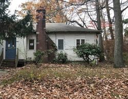 Pre-foreclosure Listing in SIMPSON PL STONY BROOK, NY 11790