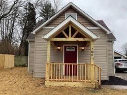 Pre-foreclosure in  CHAPEL RD Amelia, OH 45102