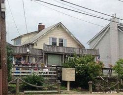 Pre-foreclosure Listing in FIRE ISLAND AVE BABYLON, NY 11702