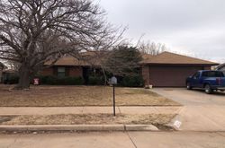  Windsor Dr, Altus OK