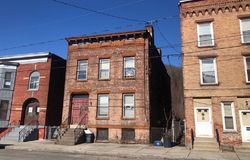 Pre-foreclosure Listing in HILL ST TROY, NY 12180