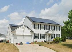 Pre-foreclosure in  MULBERRY ST Sicklerville, NJ 08081