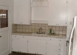 Pre-foreclosure in  LOMA VISTA DR Sacramento, CA 95825