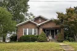 Pre-foreclosure in  W UTICA ST Sellersburg, IN 47172