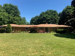 Pre-foreclosure Listing in ERIE STATION RD WEST HENRIETTA, NY 14586
