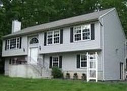  Hillside Dr, Mahopac NY