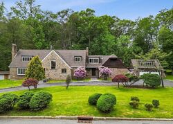 Pre-foreclosure in  LONGRIDGE RD Montvale, NJ 07645