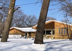 Pre-foreclosure Listing in W 40TH AVE GARY, IN 46408