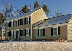 Pre-foreclosure in  VICTORIA LN Templeton, MA 01468