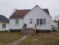 Pre-foreclosure in  2ND ST Charleston, IL 61920