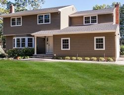  Thornwood Dr, Huntington Station NY