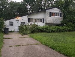 Pre-foreclosure Listing in BRUCE LN BRENTWOOD, NY 11717