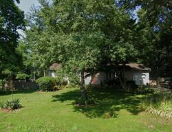 Pre-foreclosure in  GORDON AVE Medford, NY 11763