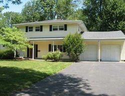 Pre-foreclosure Listing in STEVENS RD KENDALL PARK, NJ 08824