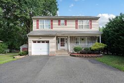  Walnut St, Dunellen NJ