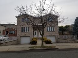 Pre-foreclosure Listing in 10TH ST SECAUCUS, NJ 07094