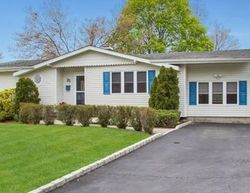 Pre-foreclosure in  BETSY DR West Sayville, NY 11796