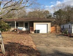  N Evergreen Dr, Selden NY