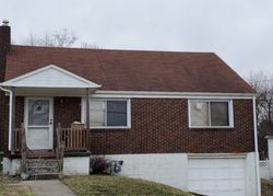 Pre-foreclosure Listing in MAPLEHURST DR NORTH VERSAILLES, PA 15137