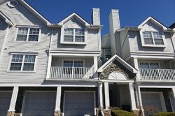 Pre-foreclosure in  PRESTWICK WAY Edison, NJ 08820