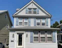 Pre-foreclosure Listing in PROSPECT AVE NORTH ARLINGTON, NJ 07031
