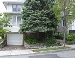 Pre-foreclosure in  ASHWOOD TER West Orange, NJ 07052