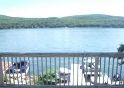 Pre-foreclosure Listing in WOODLANDS TER GREENWOOD LAKE, NY 10925