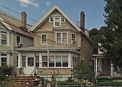 Pre-foreclosure in  ANDERSON AVE Staten Island, NY 10302