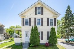 Pre-foreclosure in  FOX ST Palmer, MA 01069