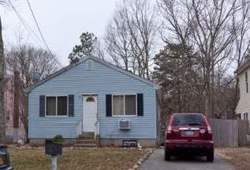 Pre-foreclosure Listing in JUDITH DR CORAM, NY 11727