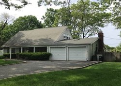 Pre-foreclosure in  PERIGEE DR Stony Brook, NY 11790