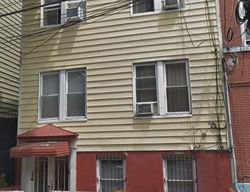  Wayne St, Jersey City NJ