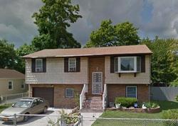 Pre-foreclosure in  BRIER ST Central Islip, NY 11722