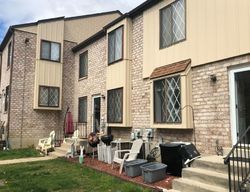 Pre-foreclosure Listing in HILLTOP DR APT DD15 BROOKHAVEN, PA 19015