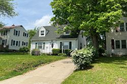 Pre-foreclosure in  CHILTON AVE Mansfield, OH 44907