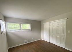 Pre-foreclosure in  OAKWOOD RD Huntington Station, NY 11746