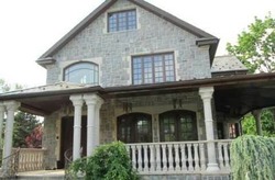 Pre-foreclosure Listing in ARRANDALE AVE GREAT NECK, NY 11024