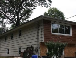 Pre-foreclosure in  HIGHVIEW AVE Pearl River, NY 10965