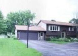 Pre-foreclosure in  HILLWOOD CT Hortonville, WI 54944
