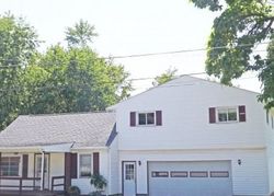 Pre-foreclosure Listing in N MCDONEL ST LIMA, OH 45801