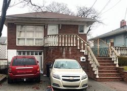 Pre-foreclosure Listing in VINCENT AVE STATEN ISLAND, NY 10306