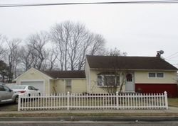  Saint Andrews Dr, Brentwood NY