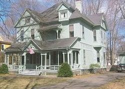  Fairfield Ave, Holyoke MA