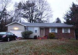 Pre-foreclosure in  LAWRENCE RD Kings Park, NY 11754