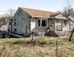 Pre-foreclosure in  LINDA LN Clark, NJ 07066