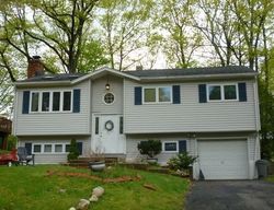 Pre-foreclosure Listing in OLD MIDDLETOWN RD ROCKAWAY, NJ 07866