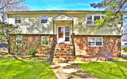 Pre-foreclosure Listing in CORNWELL AVE MALVERNE, NY 11565