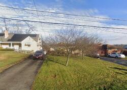 Pre-foreclosure in  ORCHARD DR Pittsburgh, PA 15235