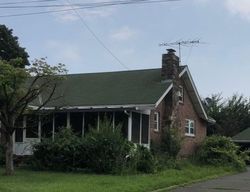 Pre-foreclosure Listing in WAYNE AVE WEST HAVERSTRAW, NY 10993