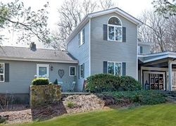 Pre-foreclosure in  TEATOWN RD Croton On Hudson, NY 10520